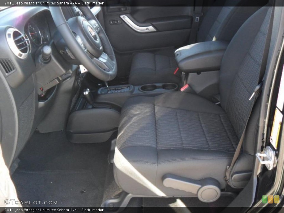 Black Interior Photo for the 2011 Jeep Wrangler Unlimited Sahara 4x4 #38587557