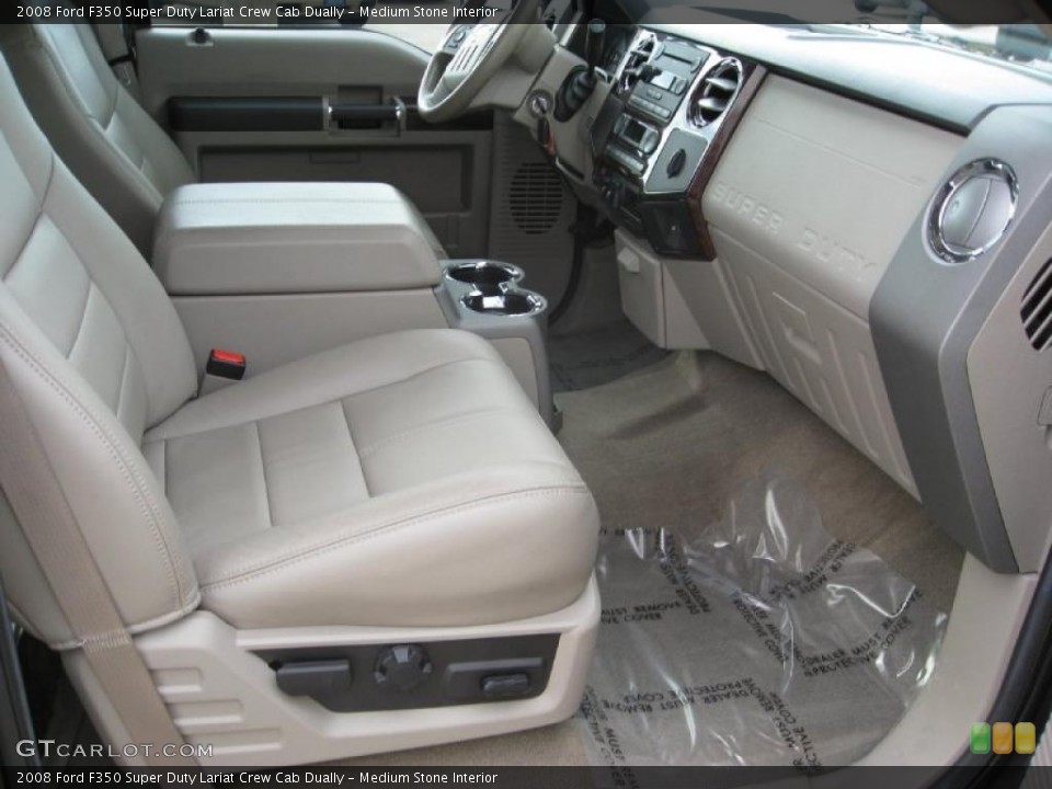 Medium Stone Interior Photo for the 2008 Ford F350 Super Duty Lariat Crew Cab Dually #38587949