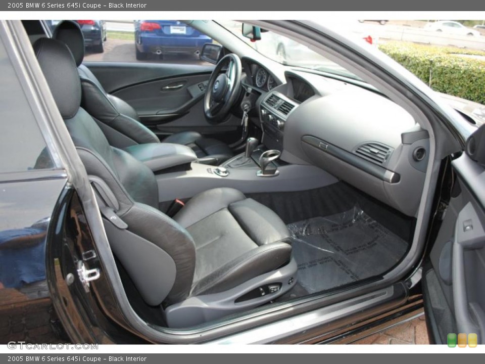 Black Interior Photo for the 2005 BMW 6 Series 645i Coupe #38591437