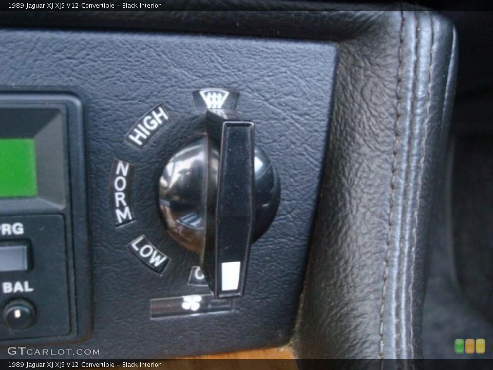Black Interior Controls for the 1989 Jaguar XJ XJS V12 Convertible #38596717