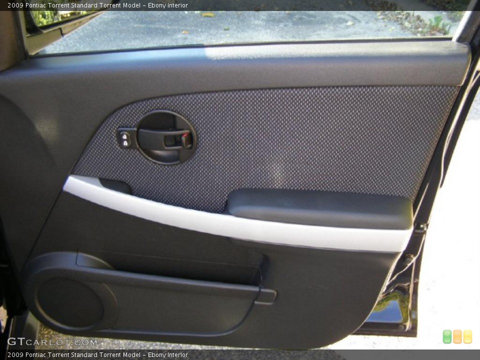 Ebony Interior Door Panel for the 2009 Pontiac Torrent  #38602577