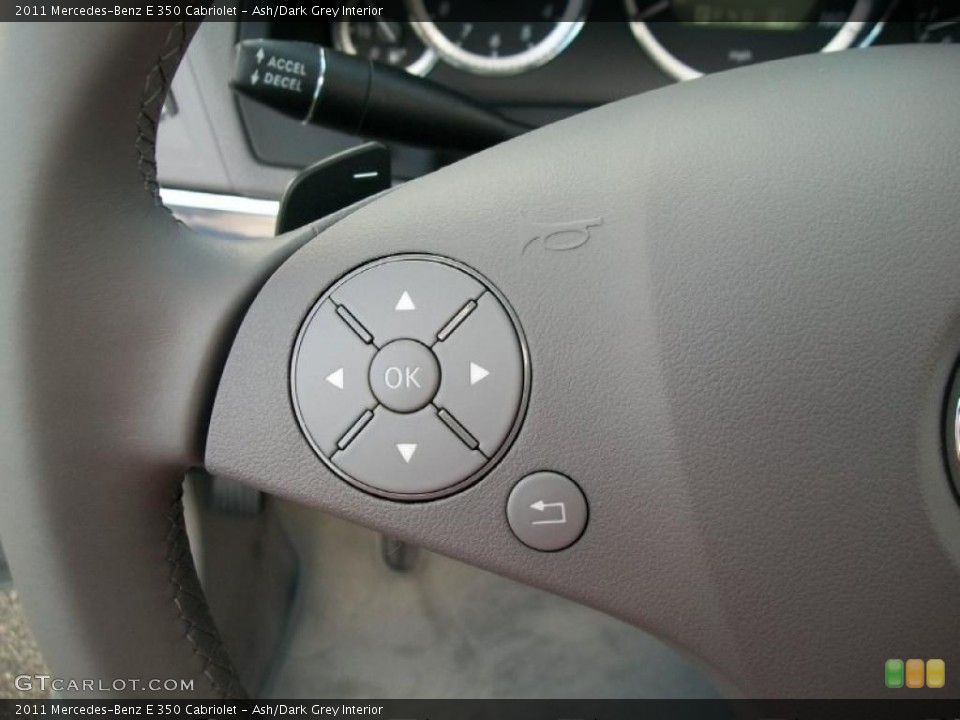 Ash/Dark Grey Interior Controls for the 2011 Mercedes-Benz E 350 Cabriolet #38606649