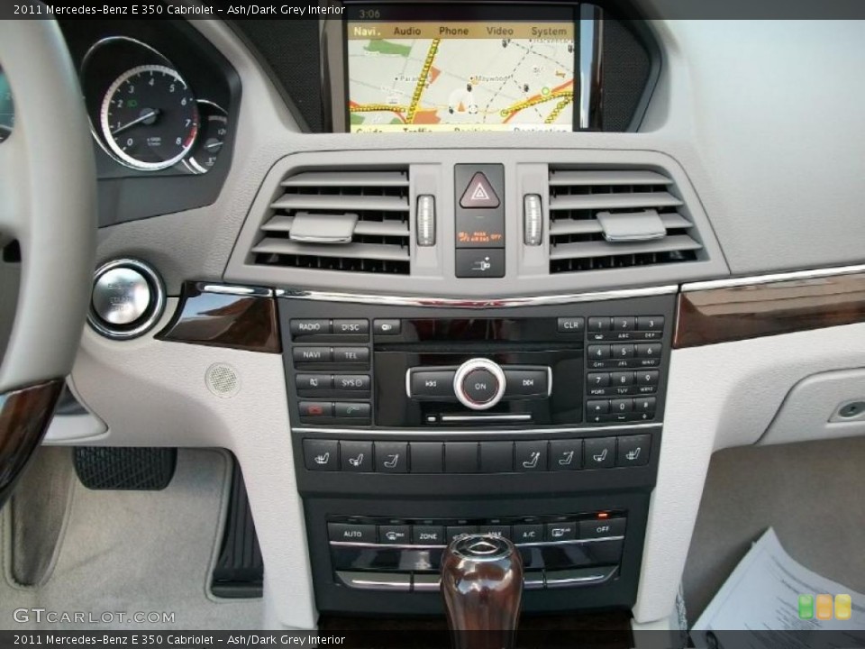Ash/Dark Grey Interior Navigation for the 2011 Mercedes-Benz E 350 Cabriolet #38606697