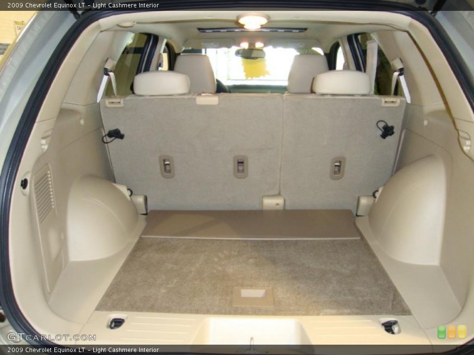 Light Cashmere Interior Trunk for the 2009 Chevrolet Equinox LT #38606925