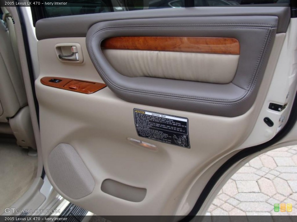 Ivory Interior Door Panel for the 2005 Lexus LX 470 #38612021
