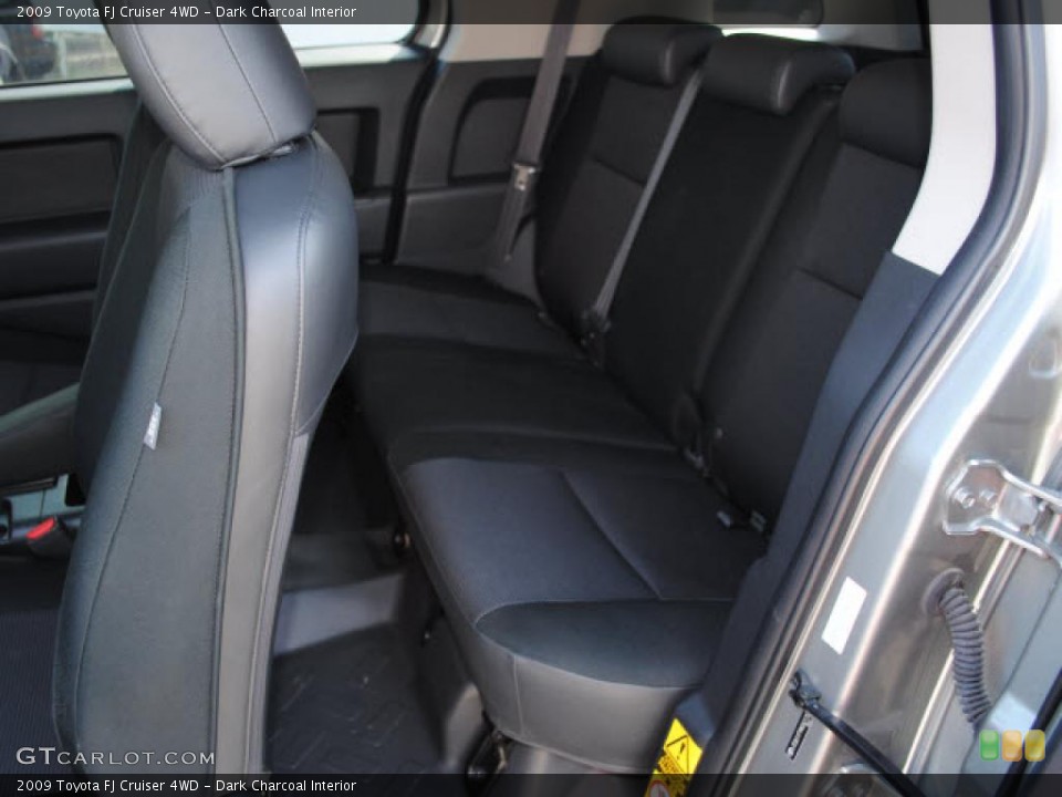 Dark Charcoal Interior Photo for the 2009 Toyota FJ Cruiser 4WD #38617762