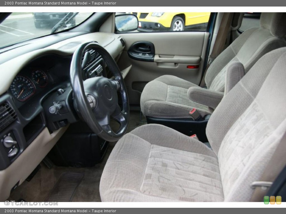 Taupe Interior Photo for the 2003 Pontiac Montana  #38618850