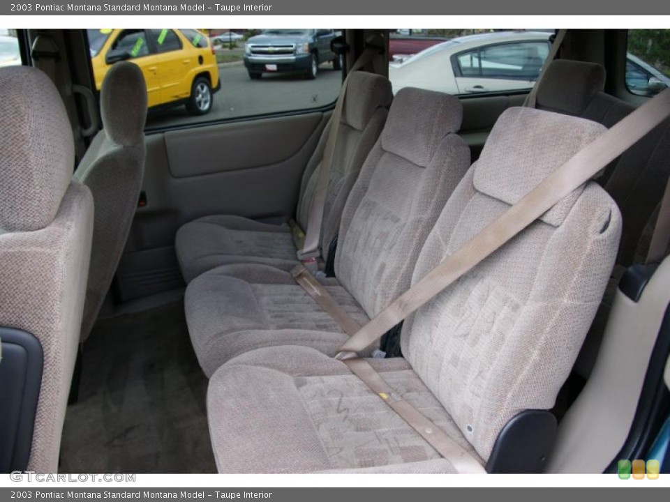 Taupe Interior Photo for the 2003 Pontiac Montana  #38618894