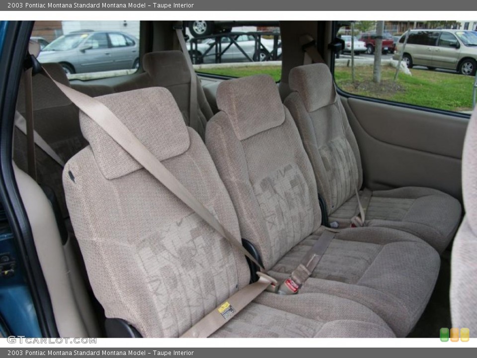 Taupe Interior Photo for the 2003 Pontiac Montana  #38618906