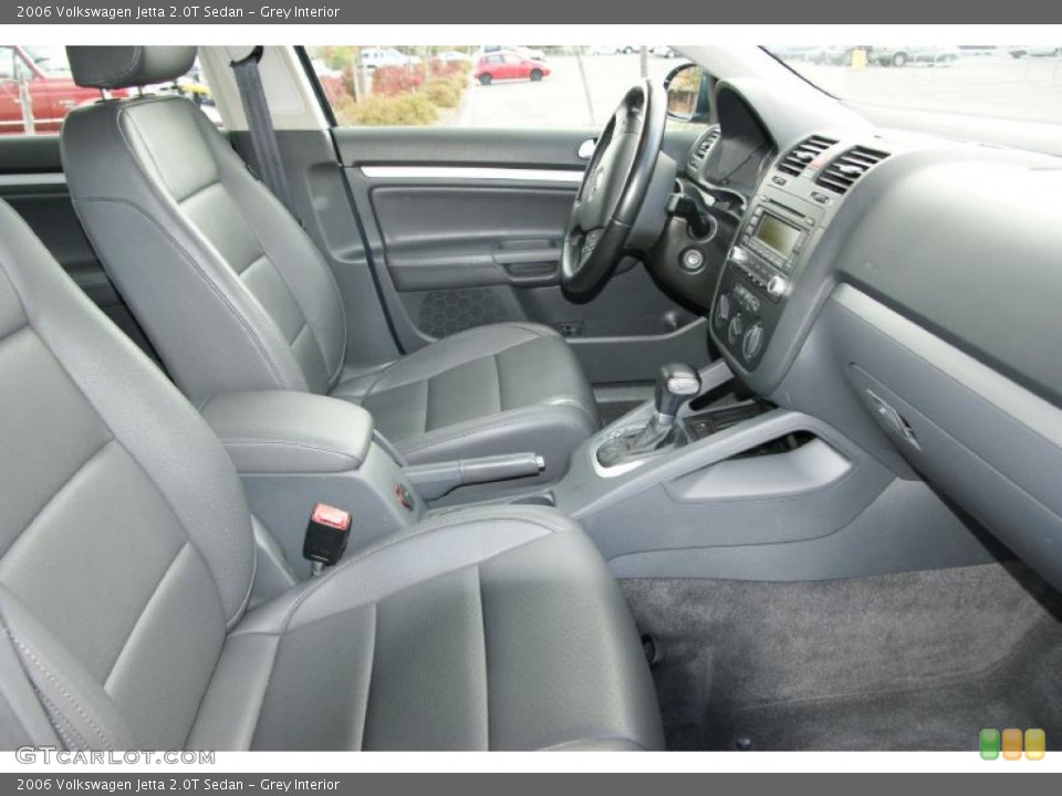 Grey Interior Prime Interior for the 2006 Volkswagen Jetta 2.0T Sedan #38619754