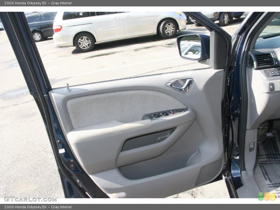 Gray Interior Door Panel for the 2009 Honda Odyssey EX #38621222