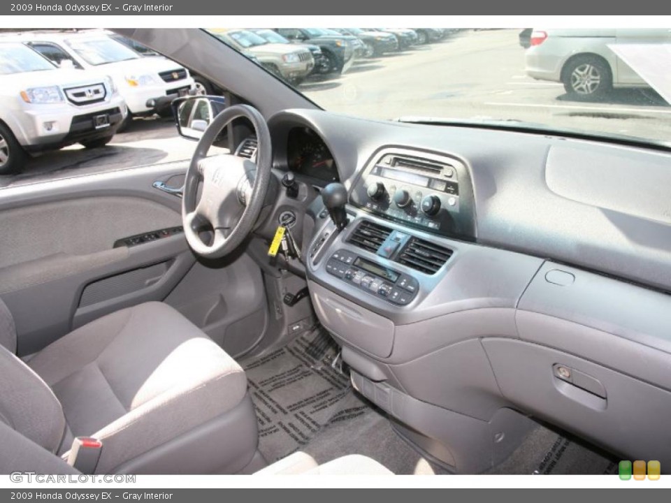 Gray Interior Dashboard for the 2009 Honda Odyssey EX #38621258