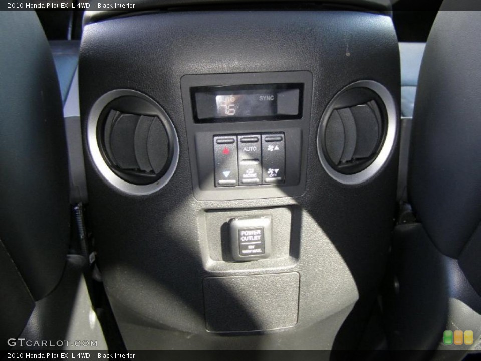 Black Interior Controls for the 2010 Honda Pilot EX-L 4WD #38621589