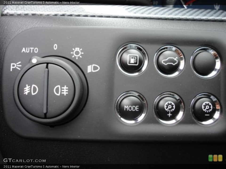 Nero Interior Controls for the 2011 Maserati GranTurismo S Automatic #38624878