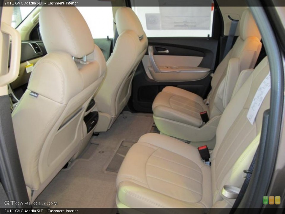 Cashmere Interior Photo for the 2011 GMC Acadia SLT #38626542