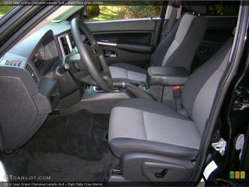 Dark Slate Gray Interior Photo for the 2010 Jeep Grand Cherokee Laredo 4x4 #38626562