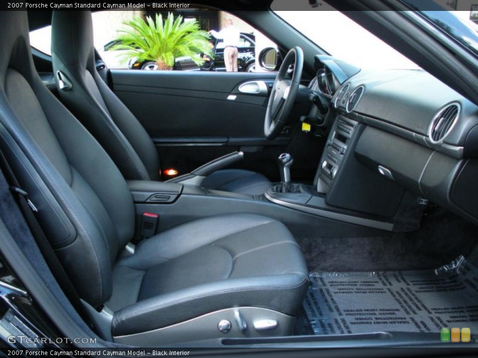 Black Interior Photo for the 2007 Porsche Cayman  #38627066
