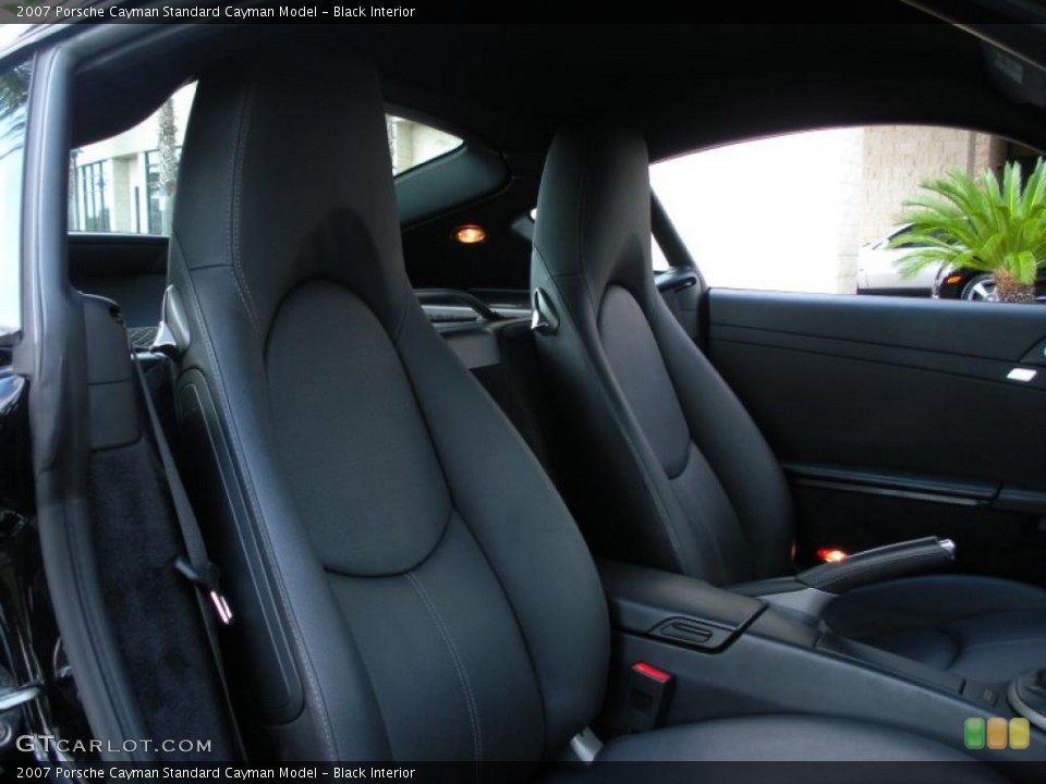 Black Interior Photo for the 2007 Porsche Cayman  #38627082