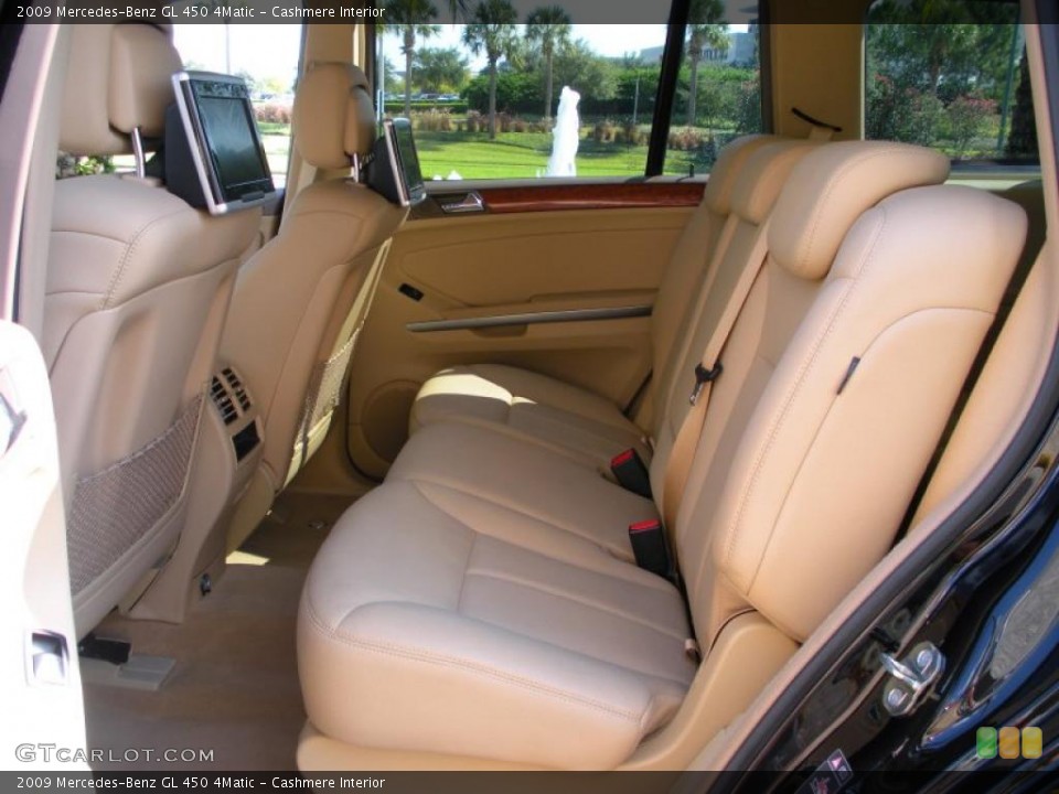 Cashmere Interior Photo for the 2009 Mercedes-Benz GL 450 4Matic #38627886