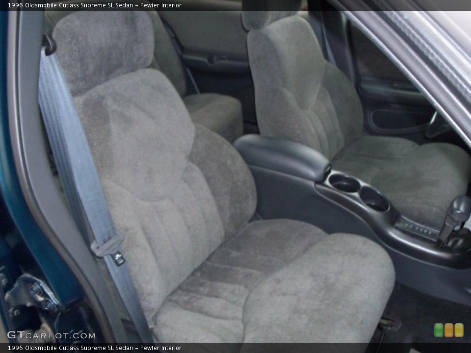 Pewter 1996 Oldsmobile Cutlass Supreme Interiors