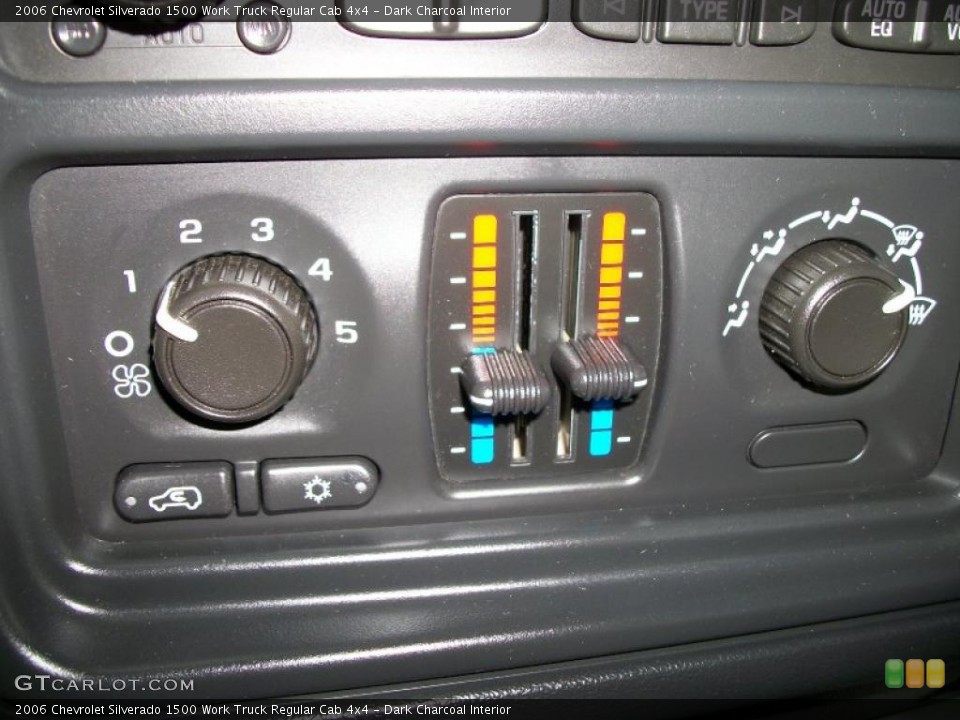 Dark Charcoal Interior Controls for the 2006 Chevrolet Silverado 1500 Work Truck Regular Cab 4x4 #38630186