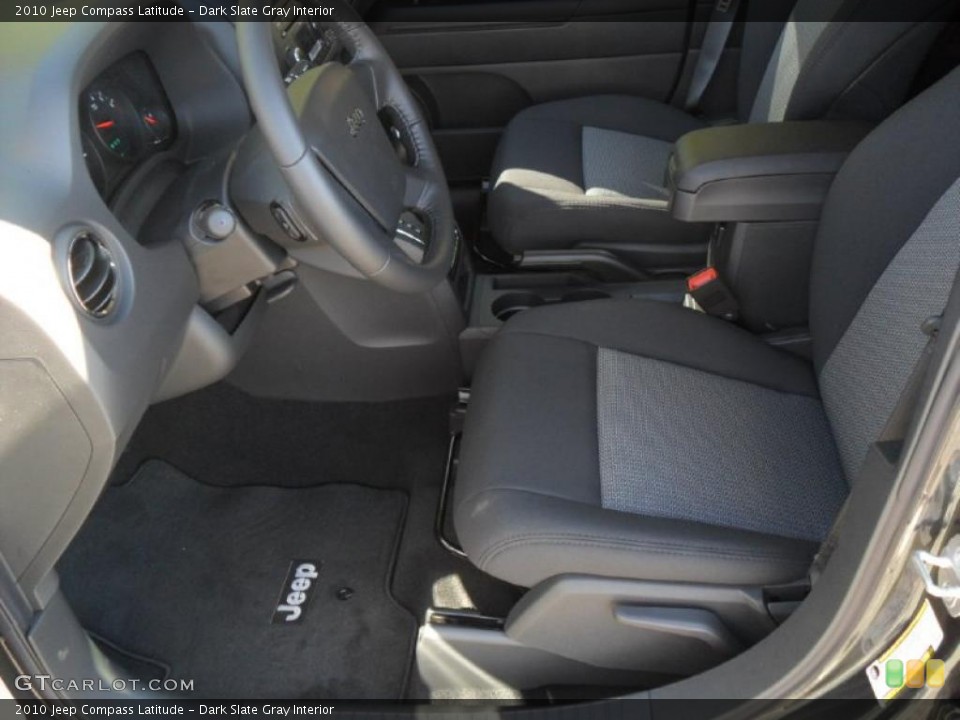 Dark Slate Gray Interior Photo for the 2010 Jeep Compass Latitude #38630630