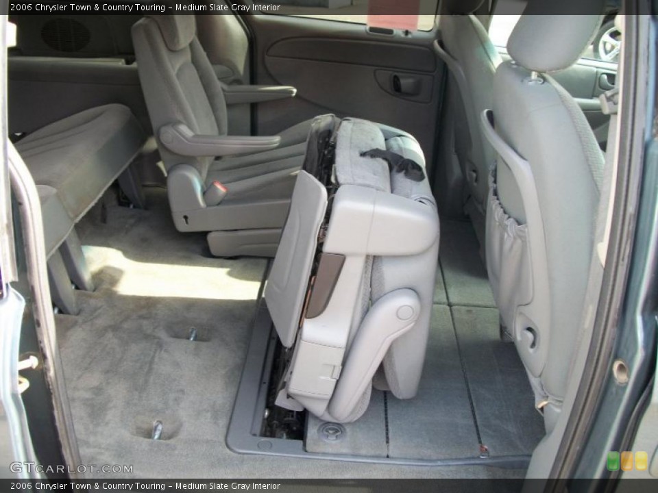 Medium Slate Gray Interior Photo for the 2006 Chrysler Town & Country Touring #38630690