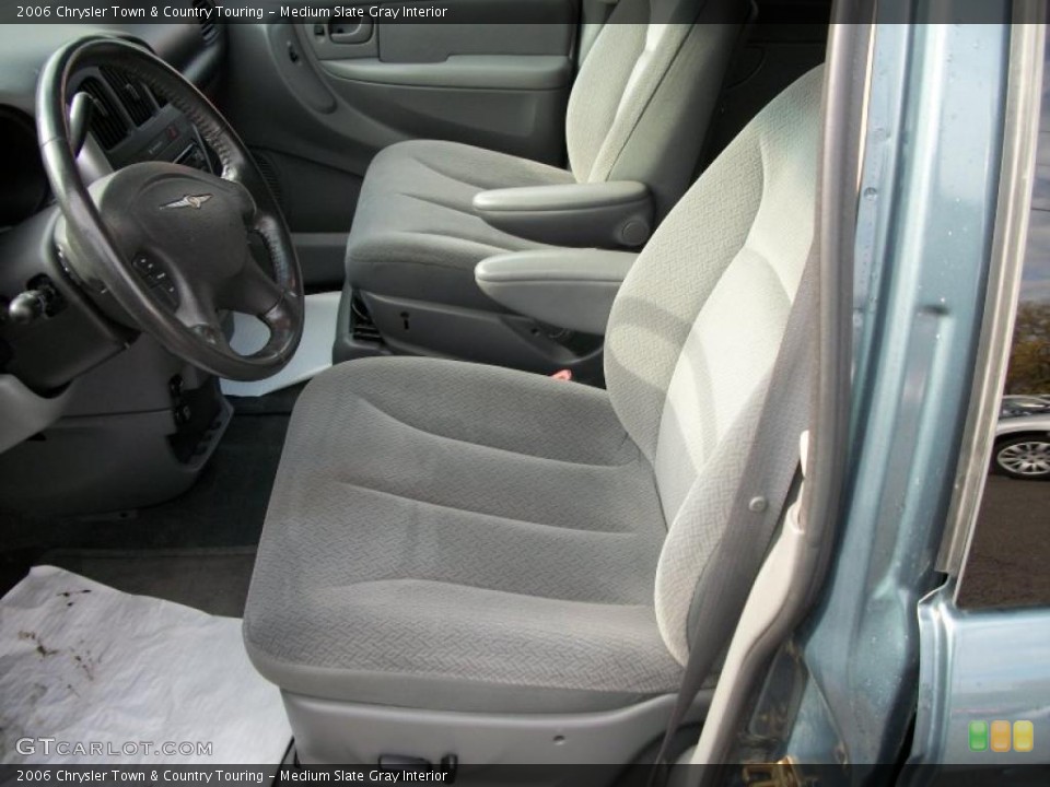 Medium Slate Gray Interior Photo for the 2006 Chrysler Town & Country Touring #38630771