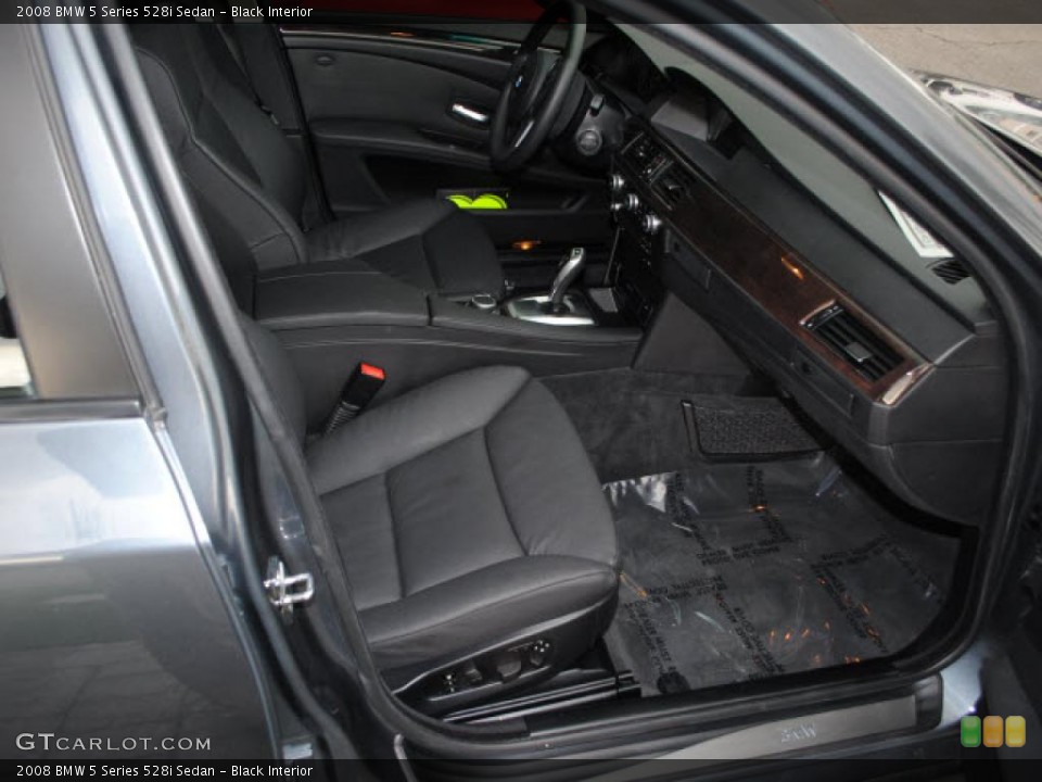 Black Interior Photo for the 2008 BMW 5 Series 528i Sedan #38634814