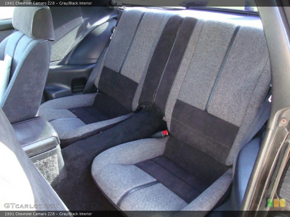 Gray/Black Interior Photo for the 1991 Chevrolet Camaro Z28 #38635266