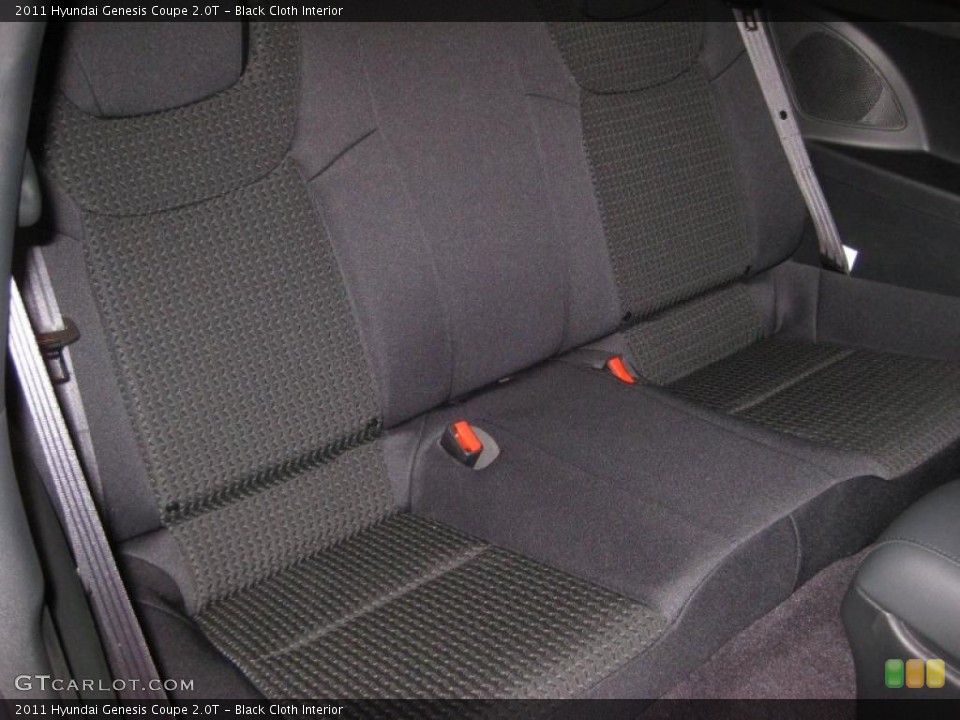 Black Cloth Interior Photo for the 2011 Hyundai Genesis Coupe 2.0T #38635734