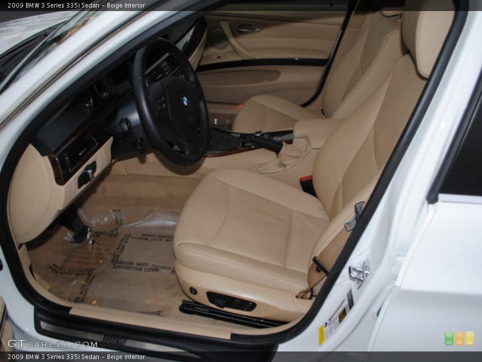 Beige Interior Photo for the 2009 BMW 3 Series 335i Sedan #38635742