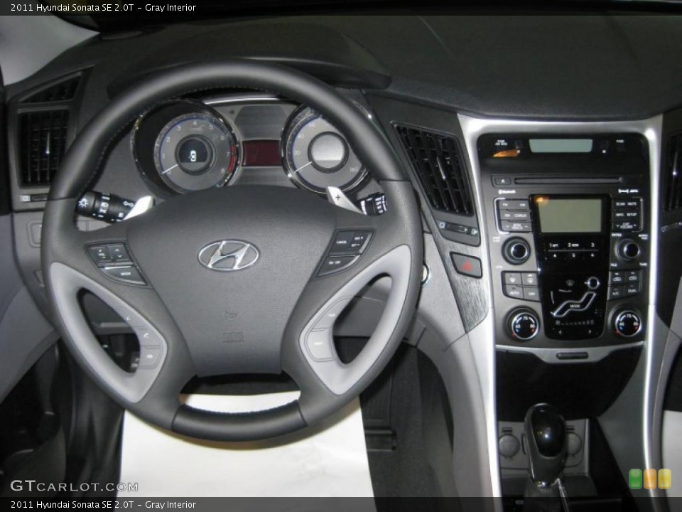 Gray Interior Dashboard for the 2011 Hyundai Sonata SE 2.0T #38636286