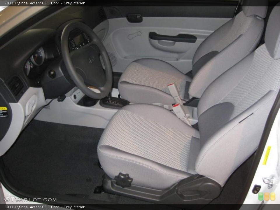 Gray Interior Photo for the 2011 Hyundai Accent GS 3 Door #38637338