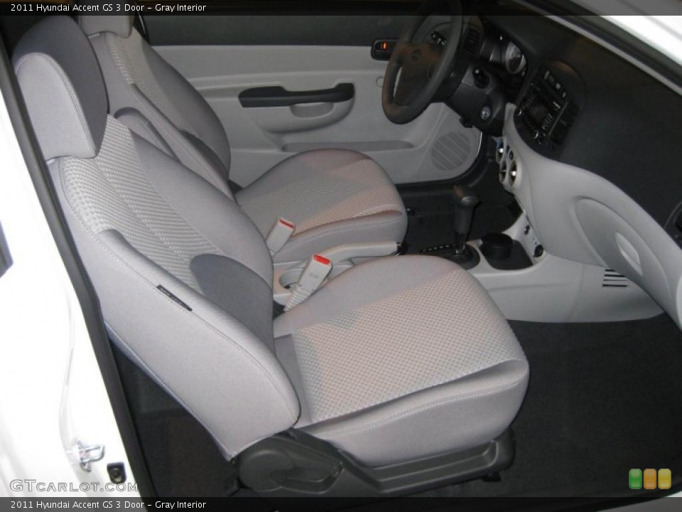 Gray Interior Photo for the 2011 Hyundai Accent GS 3 Door #38637398