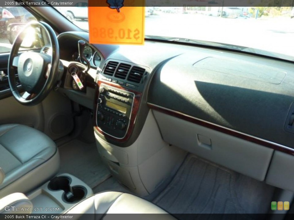 Gray Interior Dashboard for the 2005 Buick Terraza CX #38638130