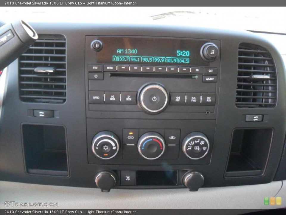 Light Titanium/Ebony Interior Controls for the 2010 Chevrolet Silverado 1500 LT Crew Cab #38638994