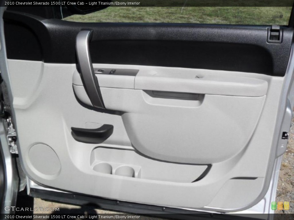 Light Titanium/Ebony Interior Door Panel for the 2010 Chevrolet Silverado 1500 LT Crew Cab #38639102