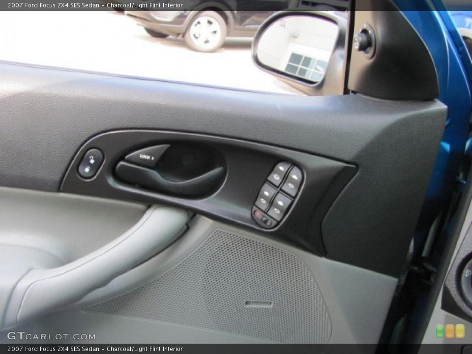 Charcoal/Light Flint Interior Controls for the 2007 Ford Focus ZX4 SES Sedan #38640870