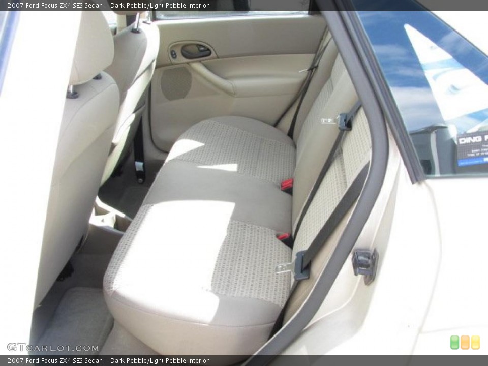Dark Pebble/Light Pebble Interior Photo for the 2007 Ford Focus ZX4 SES Sedan #38642134