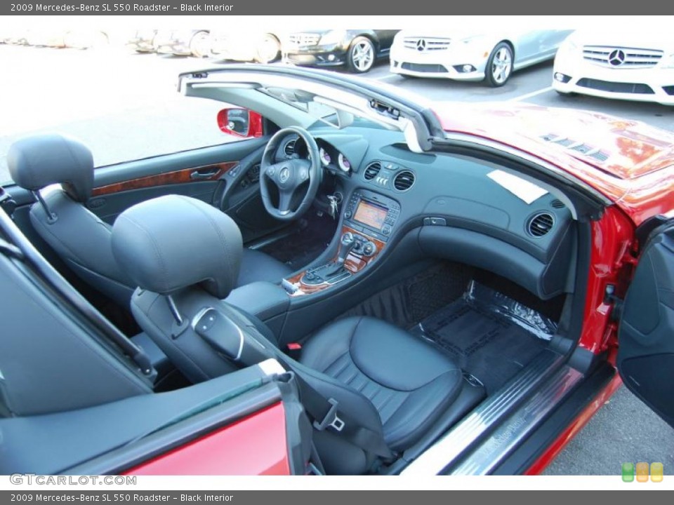 Black Interior Photo for the 2009 Mercedes-Benz SL 550 Roadster #38643774