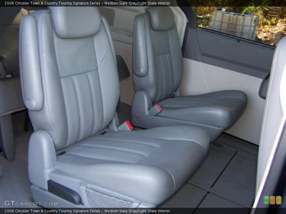 Medium Slate Gray/Light Shale Interior Photo for the 2008 Chrysler Town & Country Touring Signature Series #38644726
