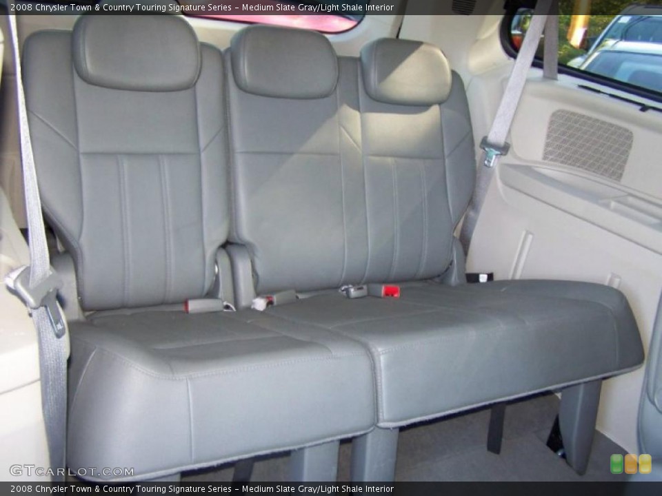 Medium Slate Gray/Light Shale Interior Photo for the 2008 Chrysler Town & Country Touring Signature Series #38644742