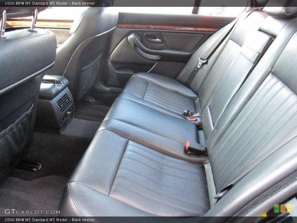 Black Interior Photo for the 2000 BMW M5  #38646122