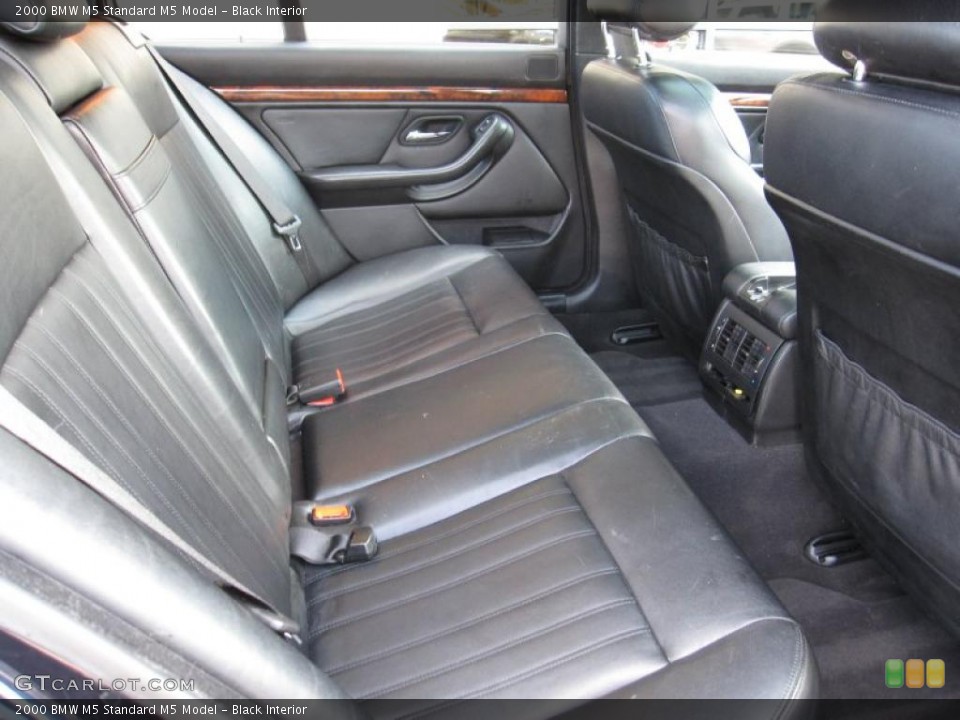 Black Interior Photo for the 2000 BMW M5  #38646230
