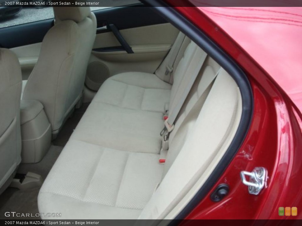 Beige Interior Photo for the 2007 Mazda MAZDA6 i Sport Sedan #38646818