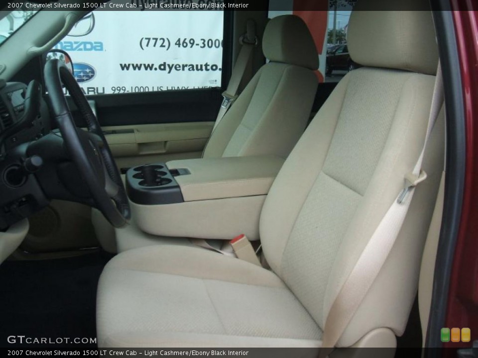 Light Cashmere/Ebony Black Interior Photo for the 2007 Chevrolet Silverado 1500 LT Crew Cab #38647838
