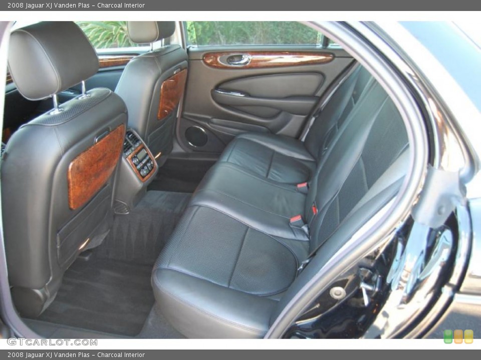 Charcoal Interior Photo for the 2008 Jaguar XJ Vanden Plas #38647890