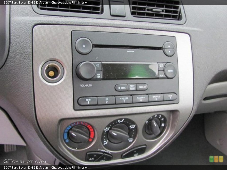 Charcoal/Light Flint Interior Controls for the 2007 Ford Focus ZX4 SES Sedan #38649058