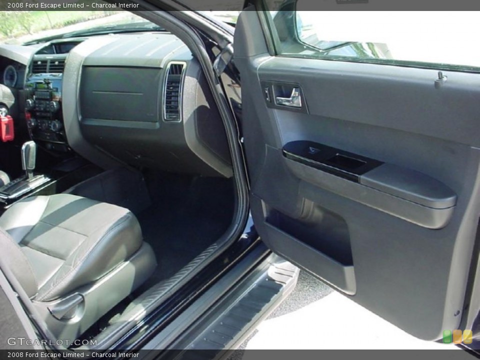 Charcoal Interior Photo for the 2008 Ford Escape Limited #38651594